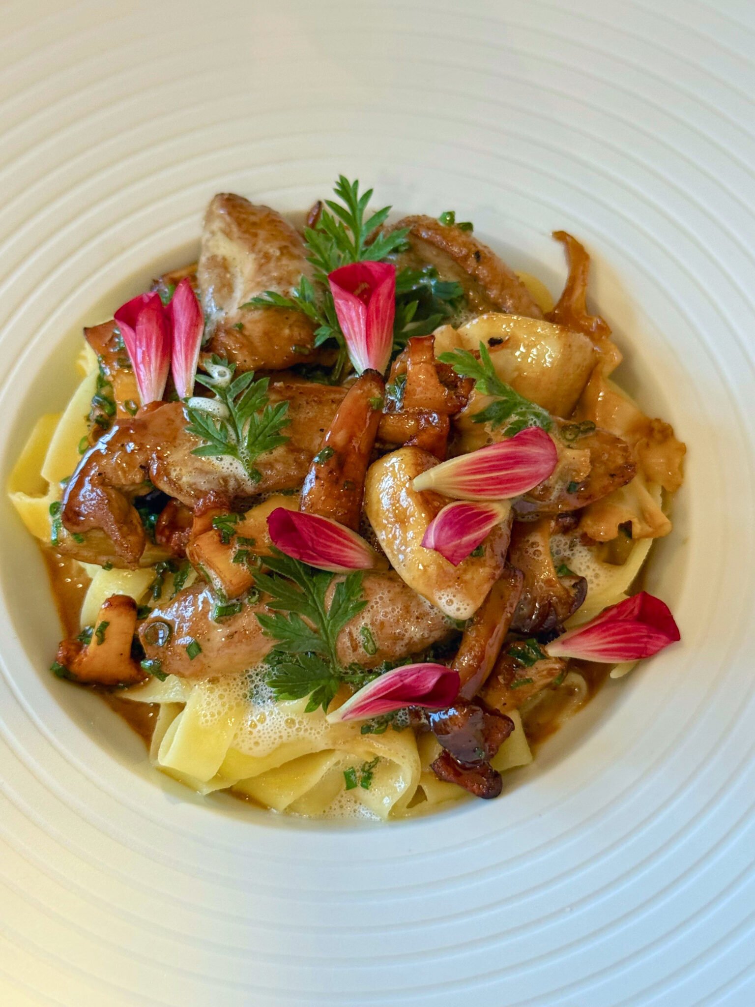 Gourmet-Pasta im Söl’ring Hof auf Sylt – der perfekte Urlaubsgenuss.