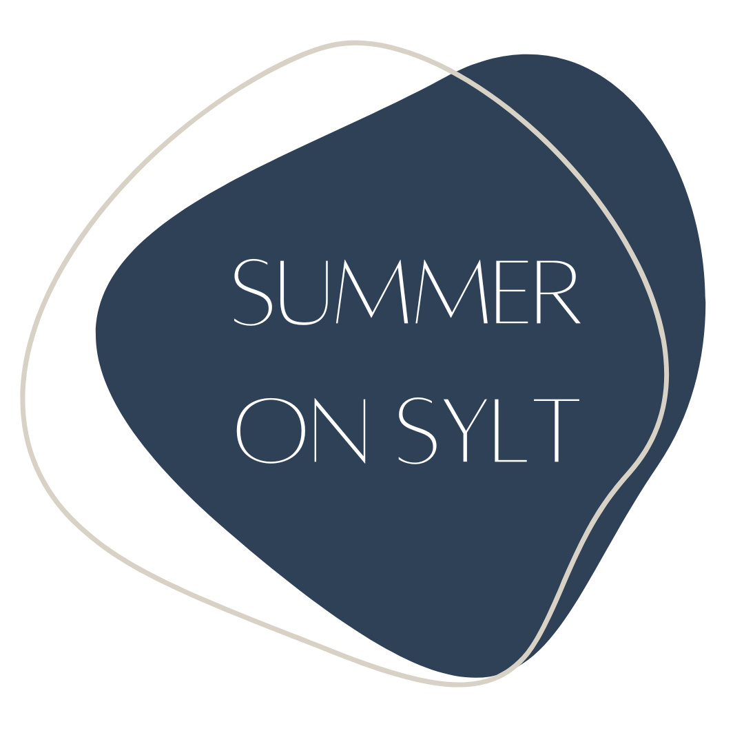 Modern navy design, “SUMMER ON SYLT” text; Söl’ring Hof holiday.